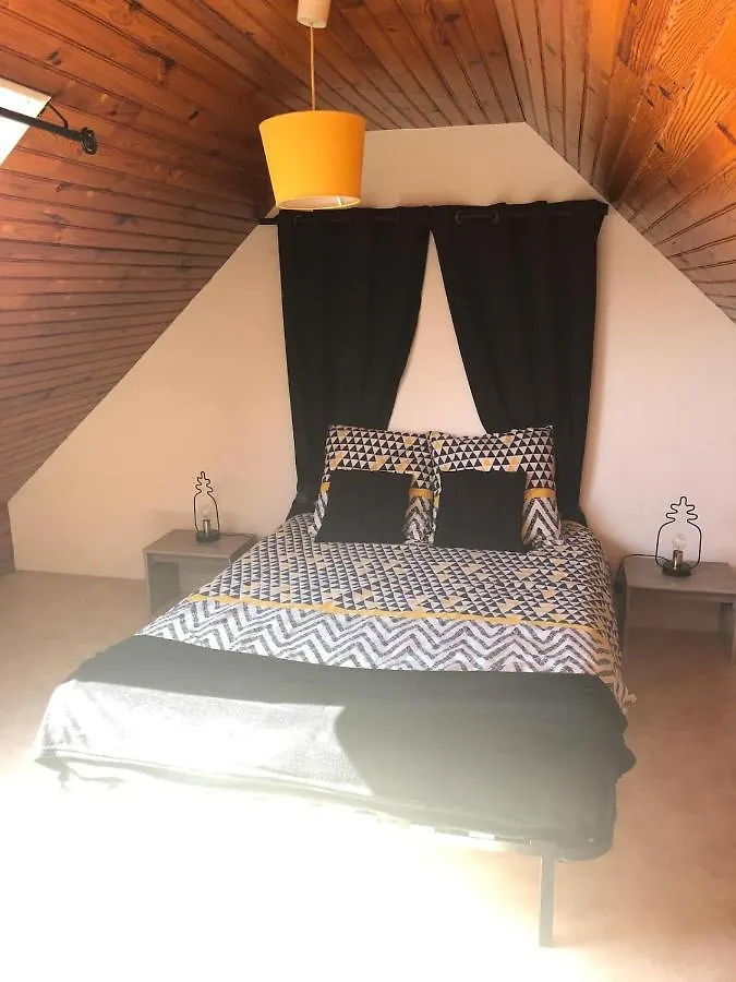 Holiday home Gite Familial De Botsorhel