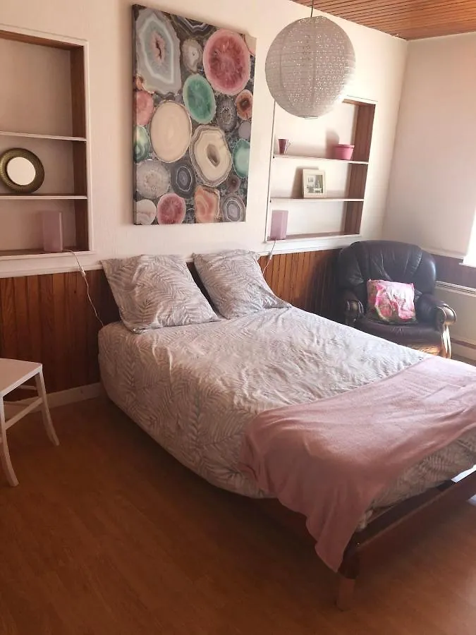 Gite Familial De Botsorhel 0*,  France